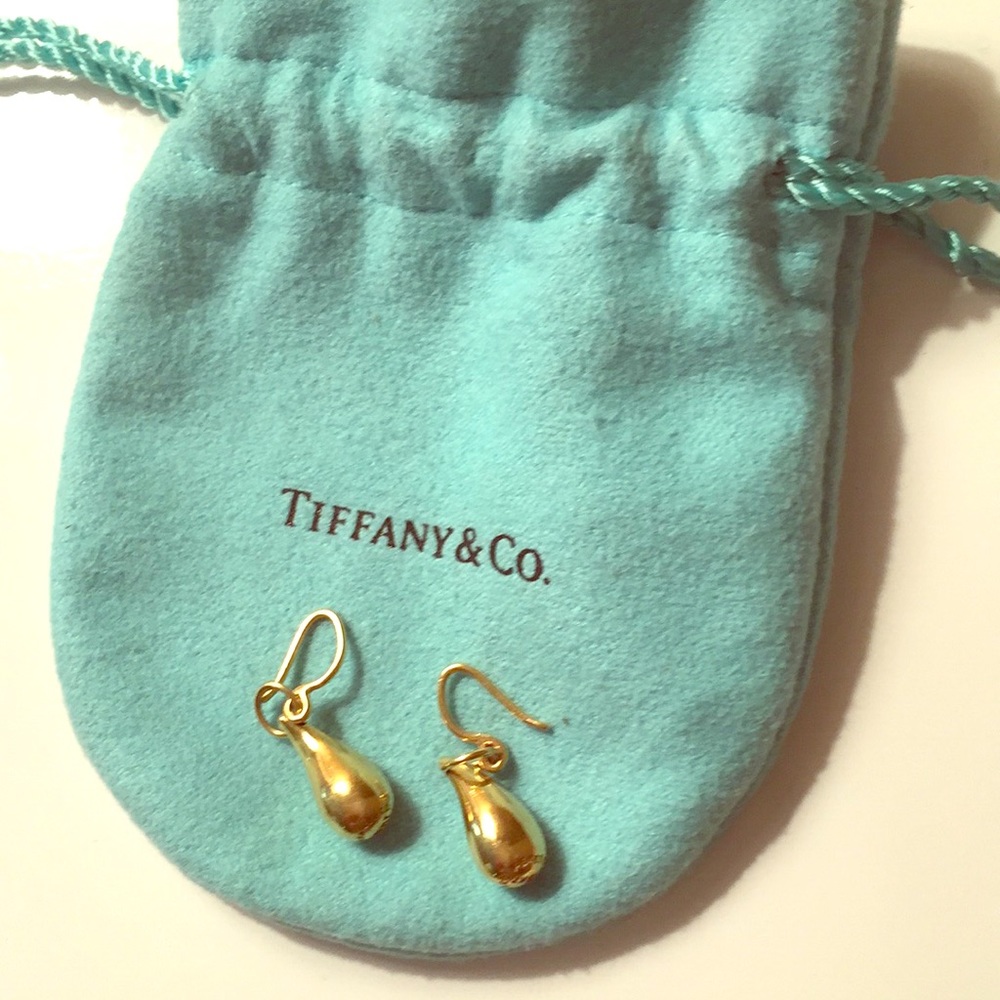 Elsa Peretti Tiffany tear drops 18k Solid gold